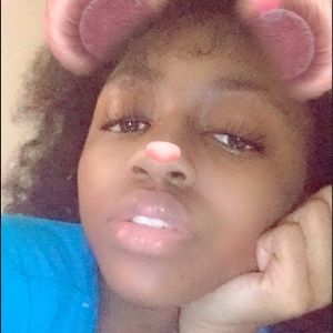 Meet your Posher, Marcolina